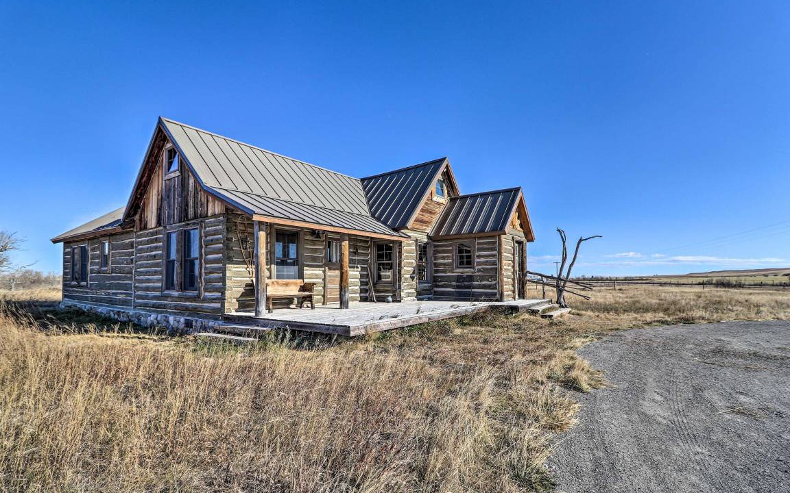 Dupuyer House | 114 m² House ∙ 3 bedrooms ∙ 8 guests