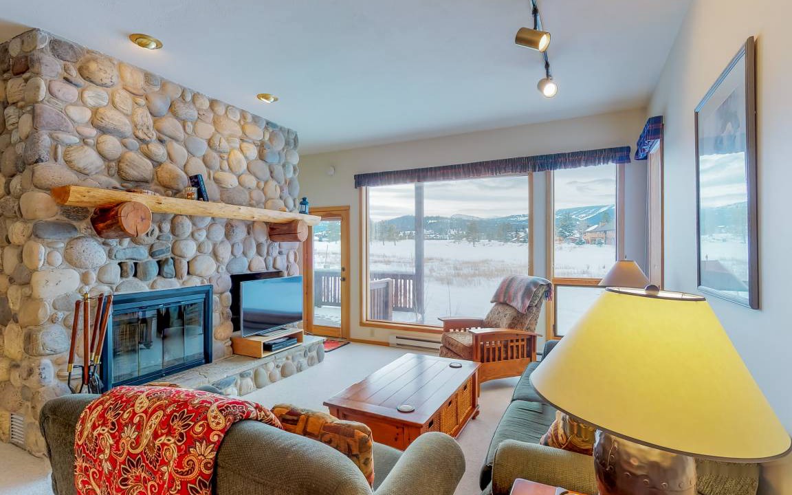 Big Sky Meadow Village Condo | 130 m² Condo ∙ 2 bedrooms ∙ 6 guests