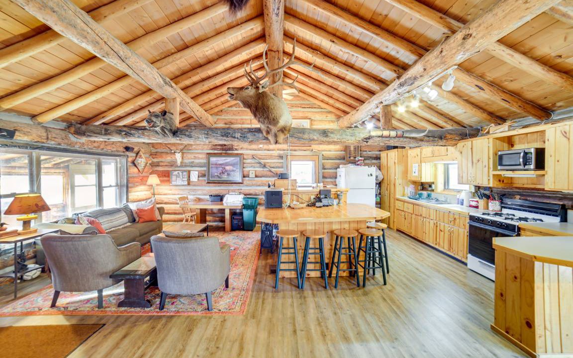 Big Sky House | 139 m² House ∙ 4 bedrooms ∙ 8 guests