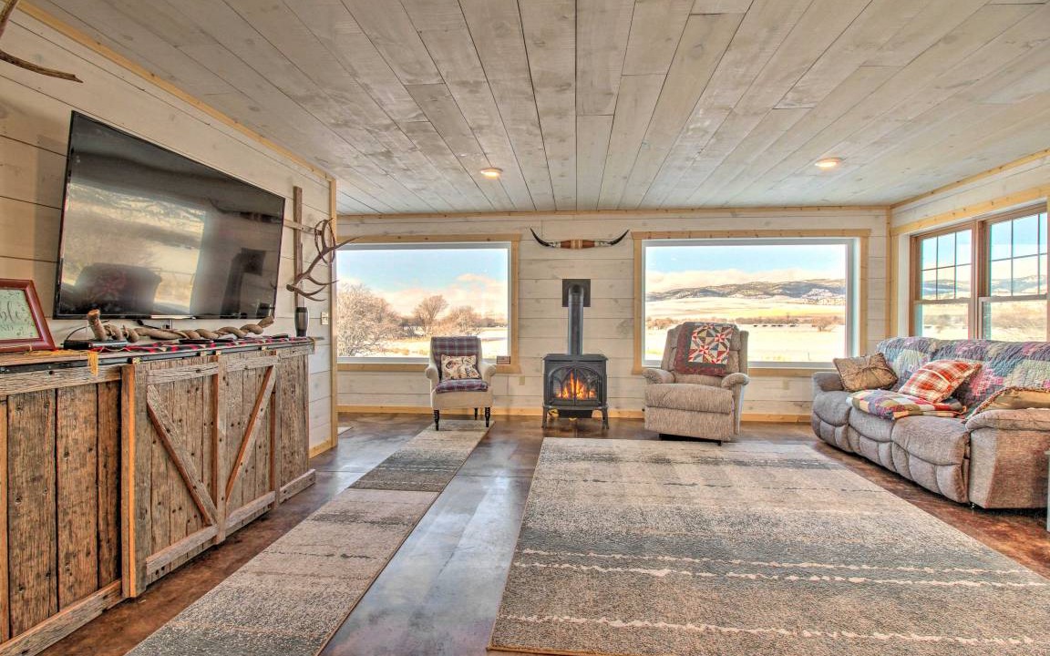 White Sulphur Springs House | 260 m² House ∙ 5 bedrooms ∙ 15 guests