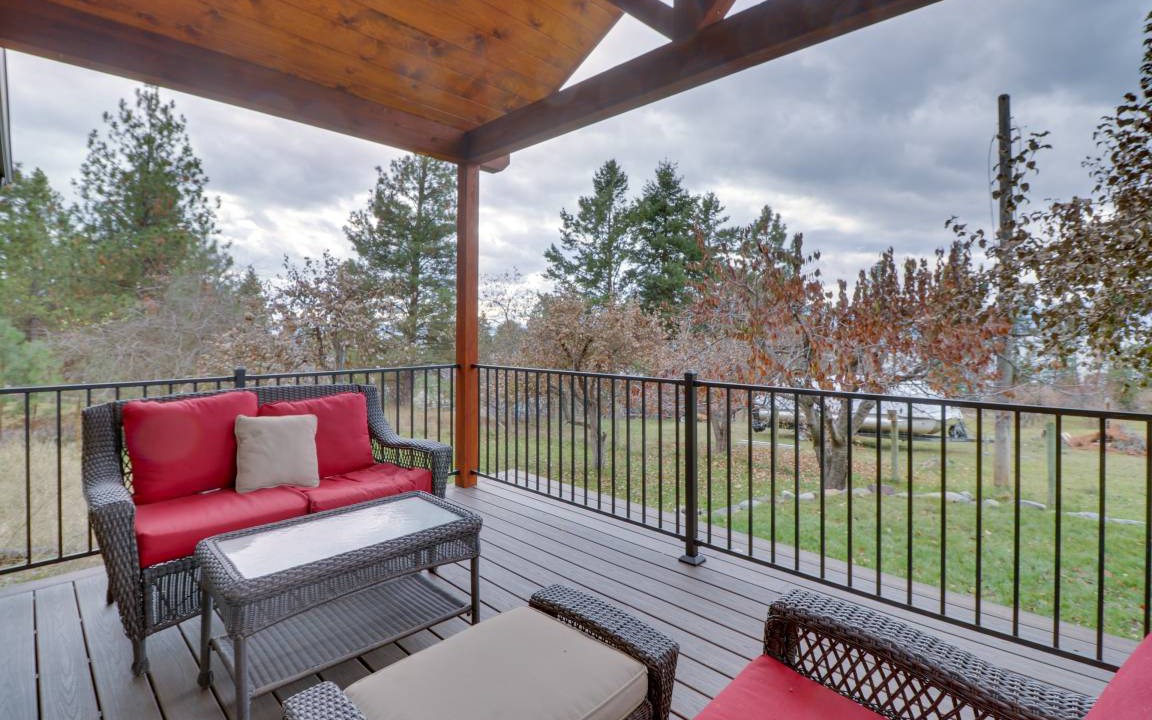 Woods Bay Cottage | 88 m² Cabin ∙ 2 bedrooms ∙ 4 guests