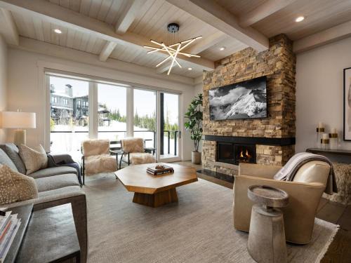Big Sky House | 9 Wildwood Townhouse
