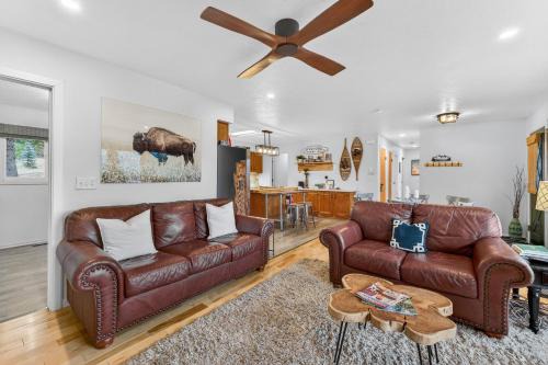 Cascade House | Above Par - Quiet & Private Retreat | Parking + Lake Views