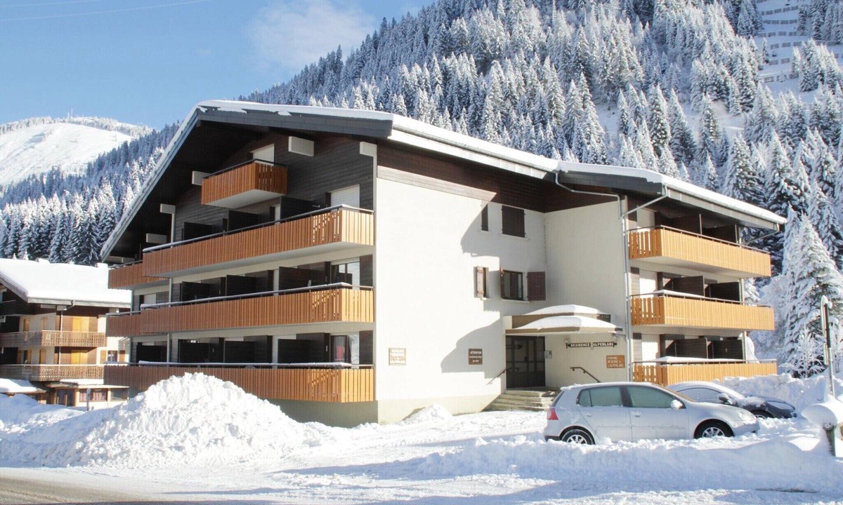 Chatel Apartment | Apartment in Chatel with Valley Views