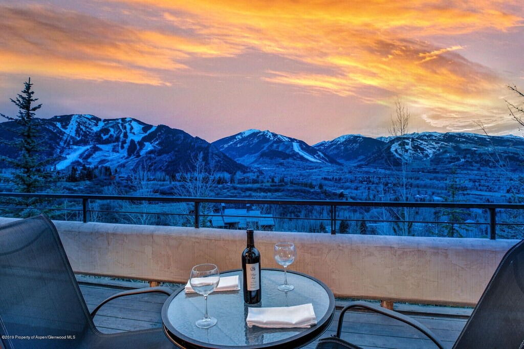 Red Mountain House | ASPEN RED MOUNTAIN Stay in our Mountains Paradise Luxury Villa 5 bedrooms
