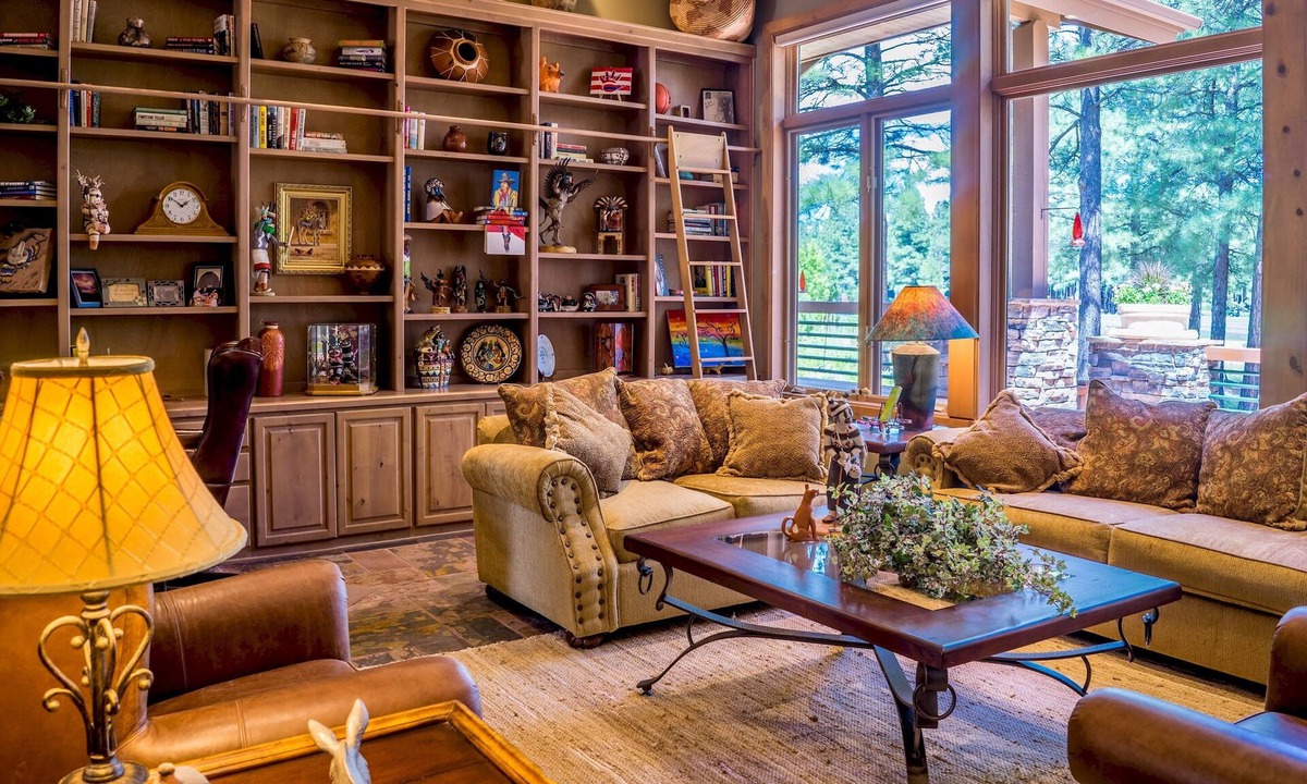 Converse House | Awefull Holiday Home