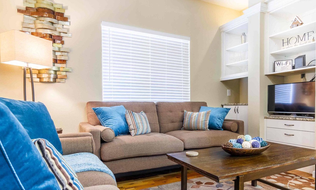 Colorado Springs House | Best Views Street