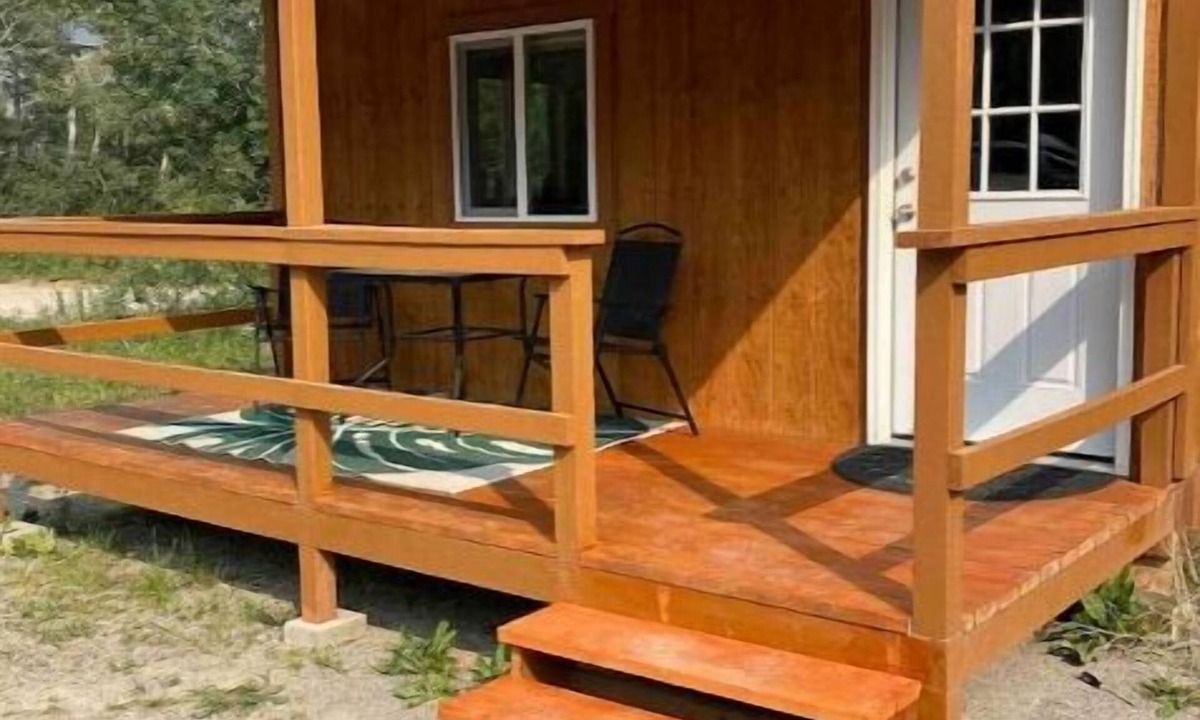 Babb Cabin | Copper 1 Tower Ridge Cabins