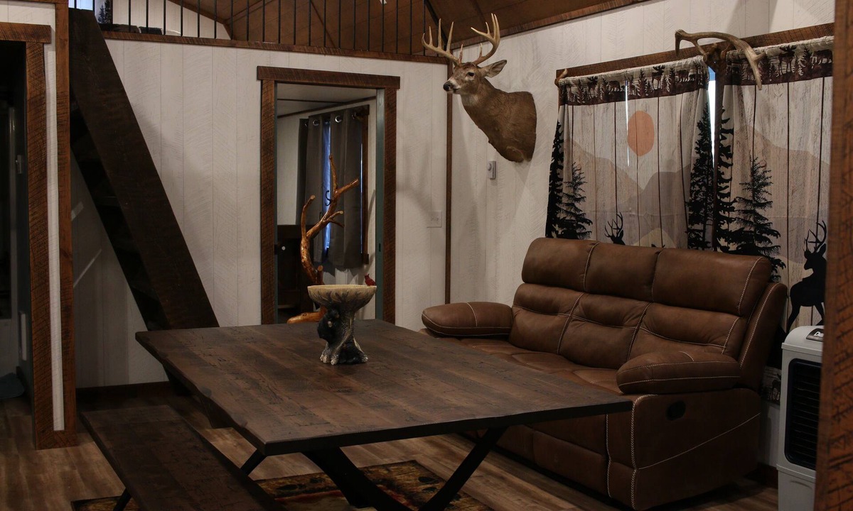 St. Ignatius Cabin | Cozy Cabin on 20 Acres with Stunning Mountain Views in Saint Ignatius