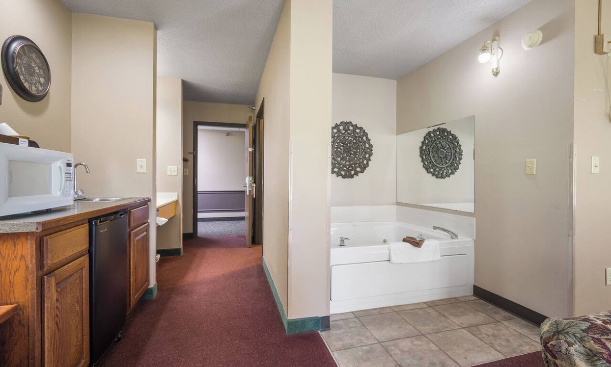 De Smet Hotel | De Smet Super Deluxe Inn and Suites