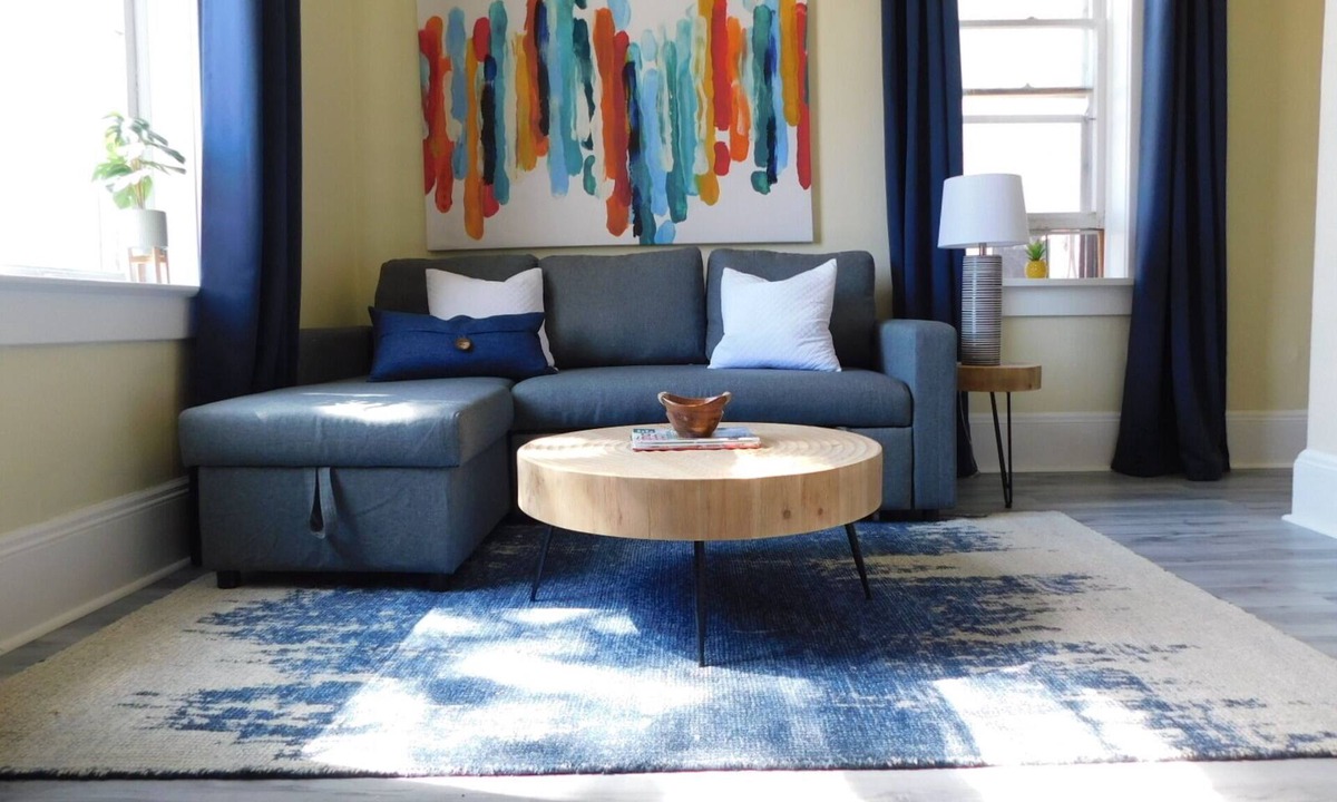 Lewistown Apartment | Downtown Apartment! Private Parking & Monthly Rates