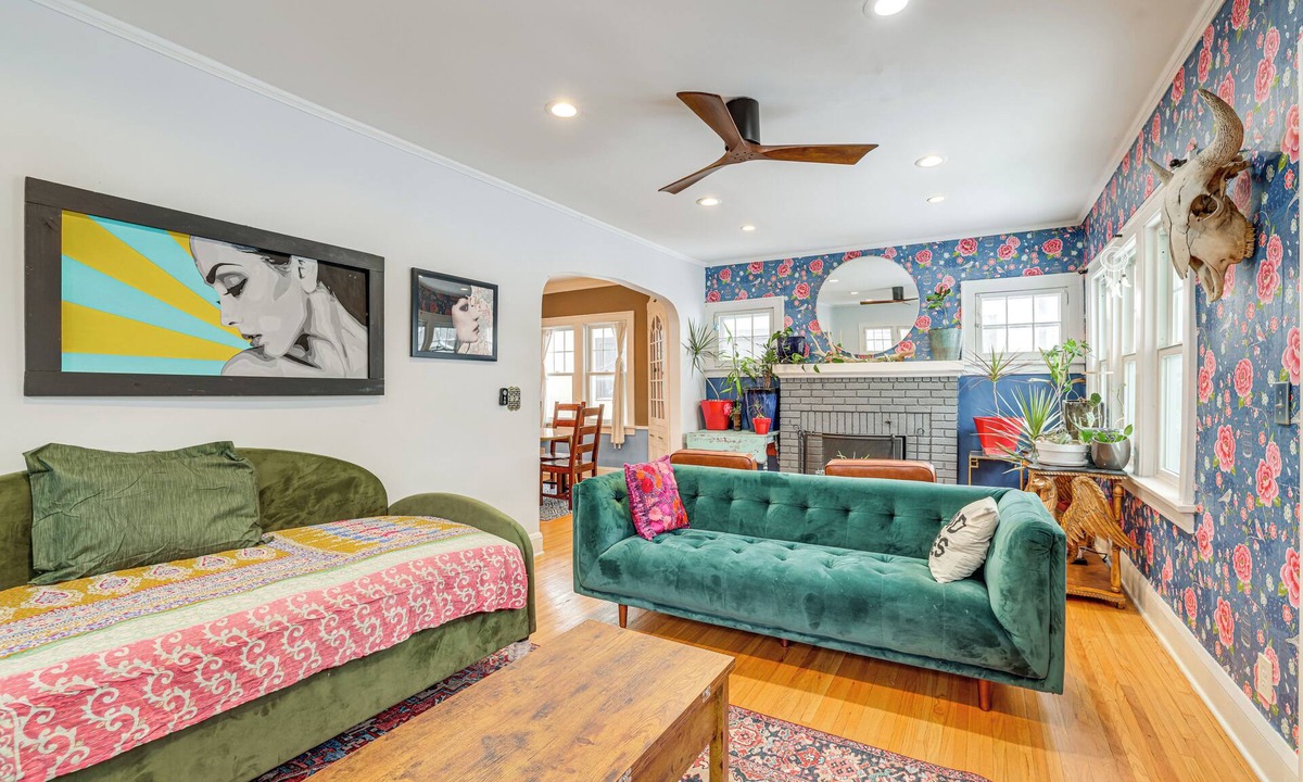 Fulton House | Eclectic Family Home in Minneapolis: Dogs Welcome!
