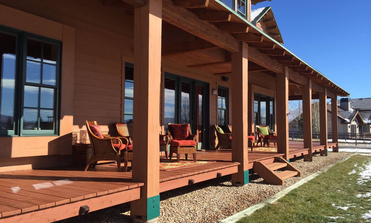 North Snyderville Basin House | Elbow Room Ranch - Queen Suite