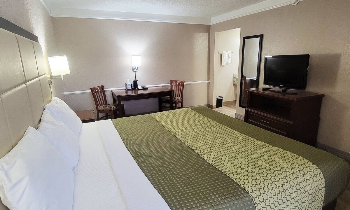 Medical Center District Hotel | Flex Studios