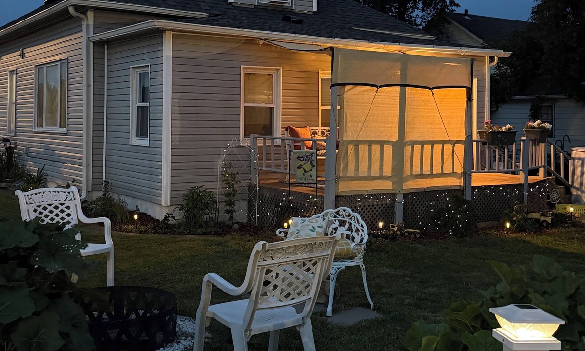 Dickinson House | Granny’s Corner Suite - 2 bed home near Medora, Theodore Roosevelt National Park