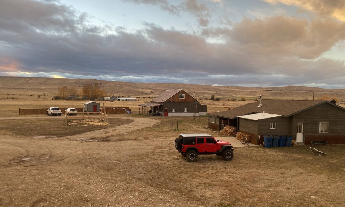 Three Forks Other | Guesthouse Farm Stay Near the Madison River!