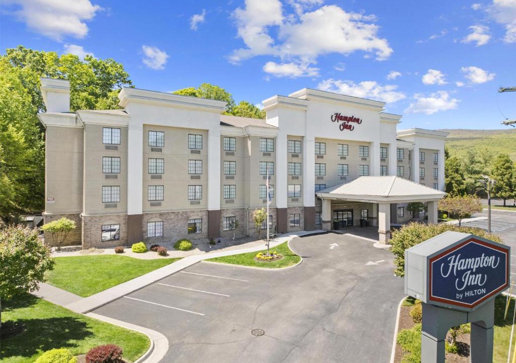 Salem Hotel | Hampton Inn Salem