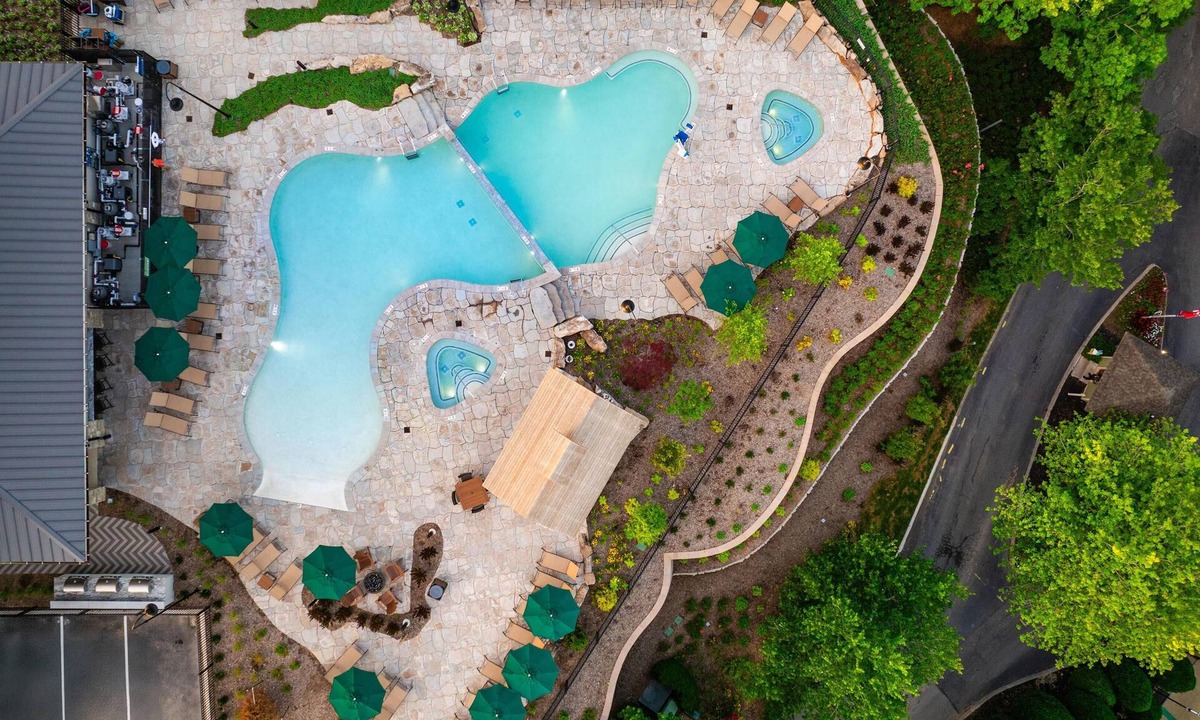Pigeon Forge Hotel | Hilton Vacation Club Mill Springs Lodge Pigeon Forge