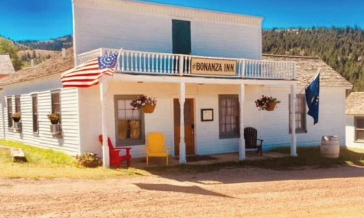 Virginia City Apartment | Historic Bonanza Inn Room 2 in Virginia City