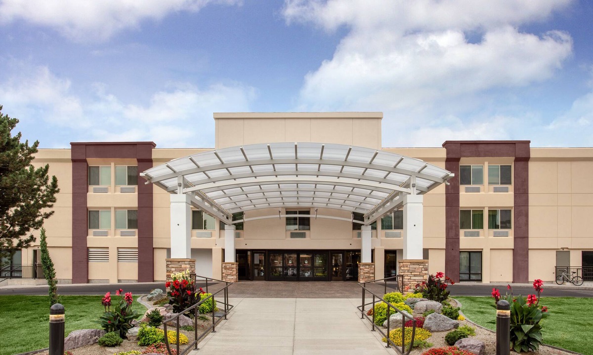 Heart of Missoula Hotel | Holiday Inn Downtown - Missoula by IHG