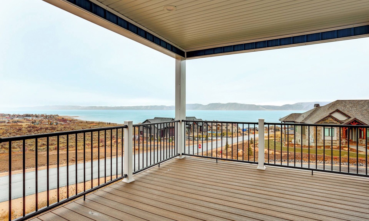 Garden City House | Hot Tub & Rec Room at Massive Bear Lake Home!
