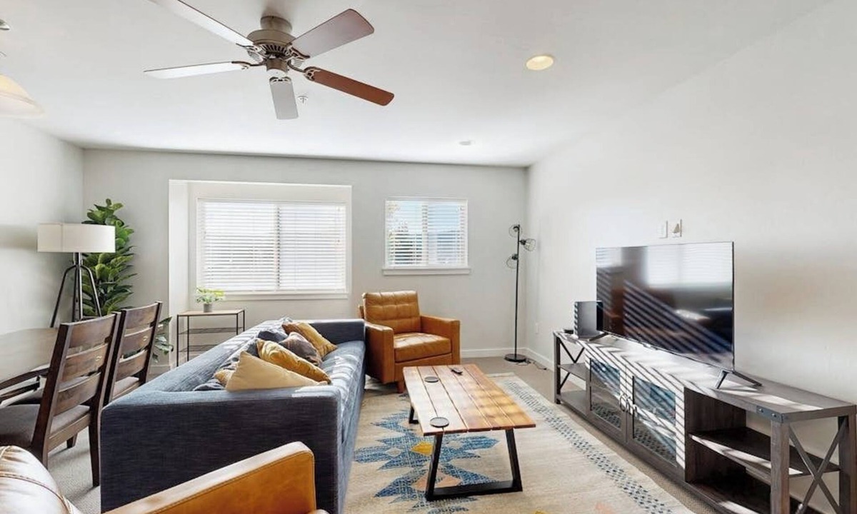 Big Sky Meadow Village Condo | Immaculate Condo Near Meadow Village | New Carpet, Mountain Views & Dog-Friendly