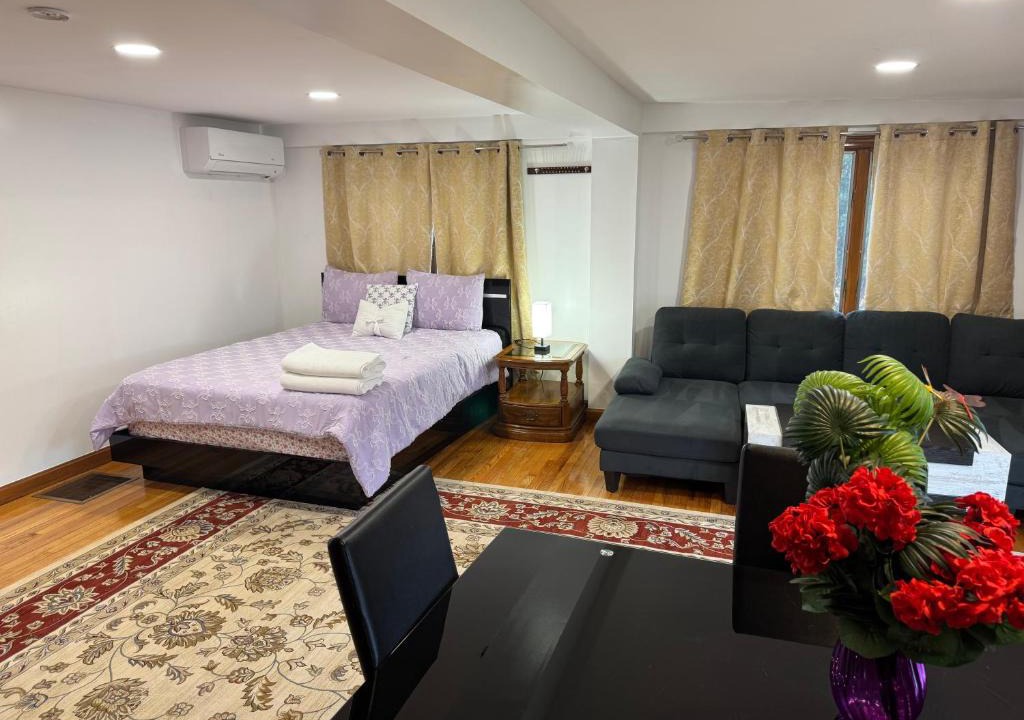 Danvers Apartment | Jason