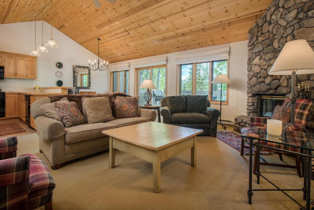 Teton Pines House | JHRL - Teton Pines Townhome #21