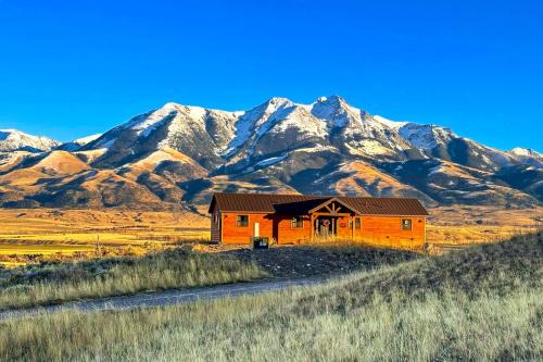 Emigrant House | Little Lodge at Emigrant Peak