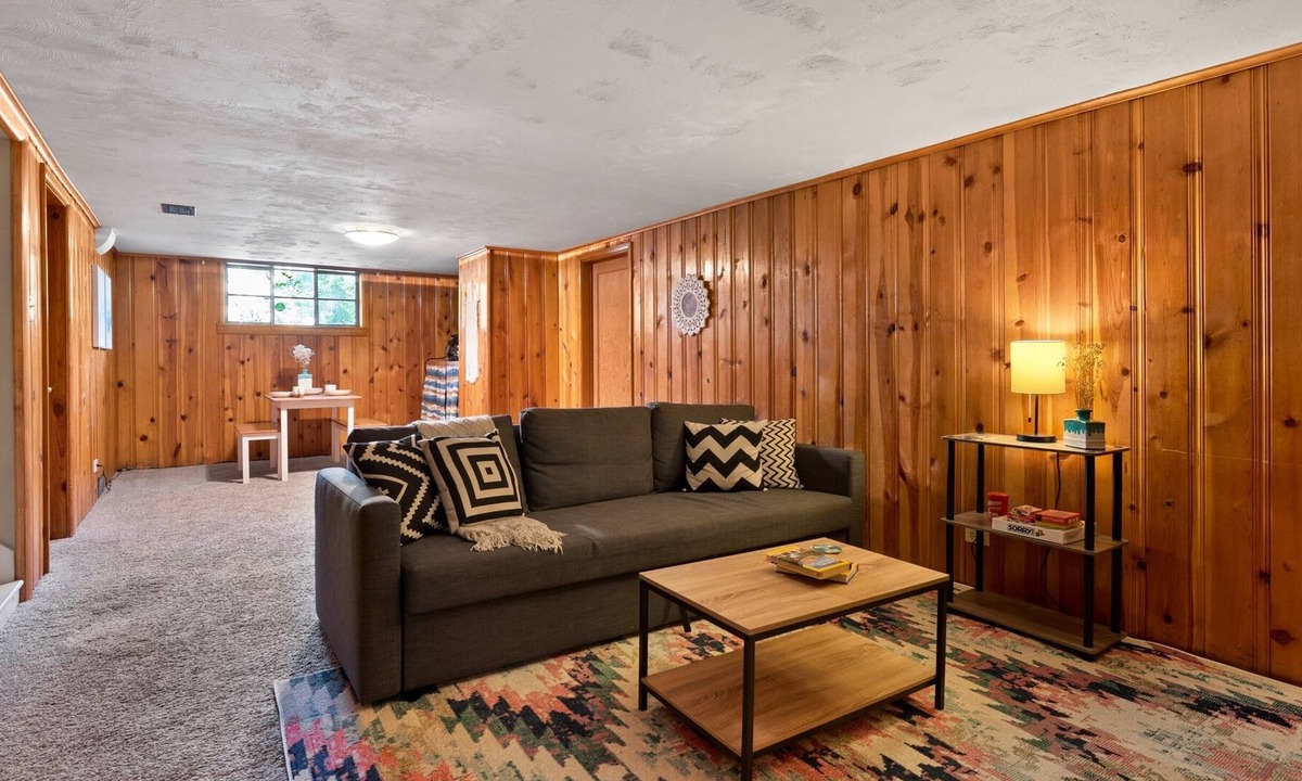 Hale Apartment | Loftium | Whimsical 2 BR 1.5 BA Guest Suite in Hale!