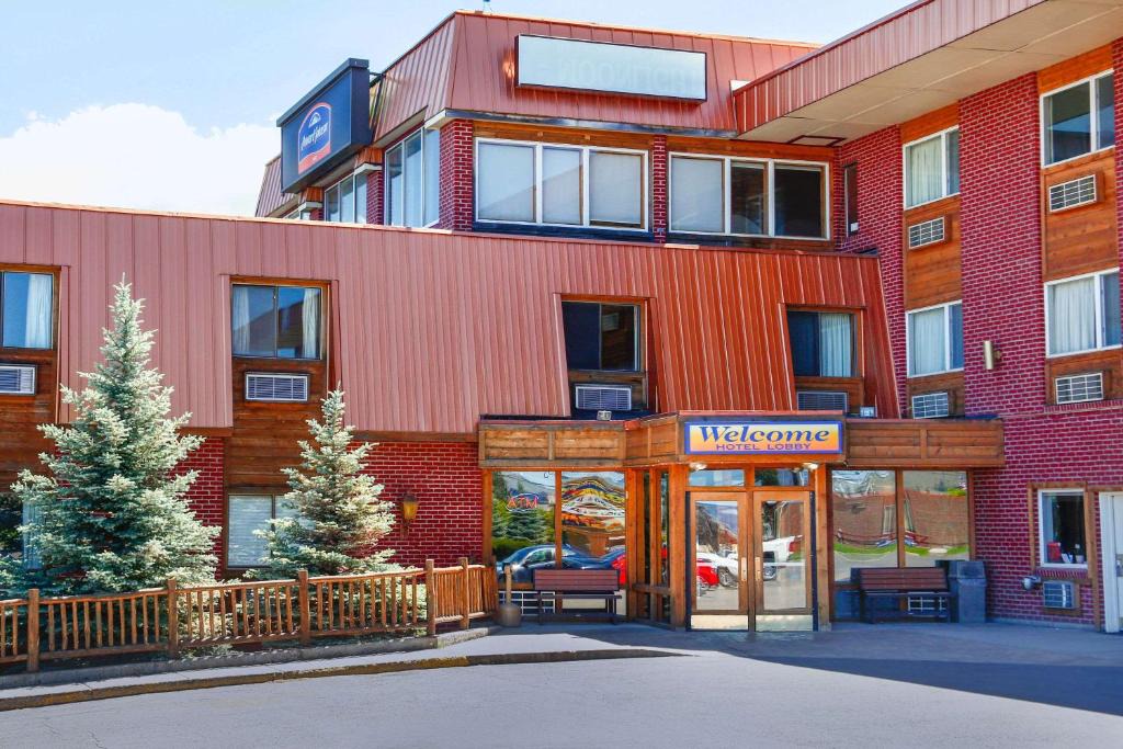 Helena Hotel | Longhorn Hotel