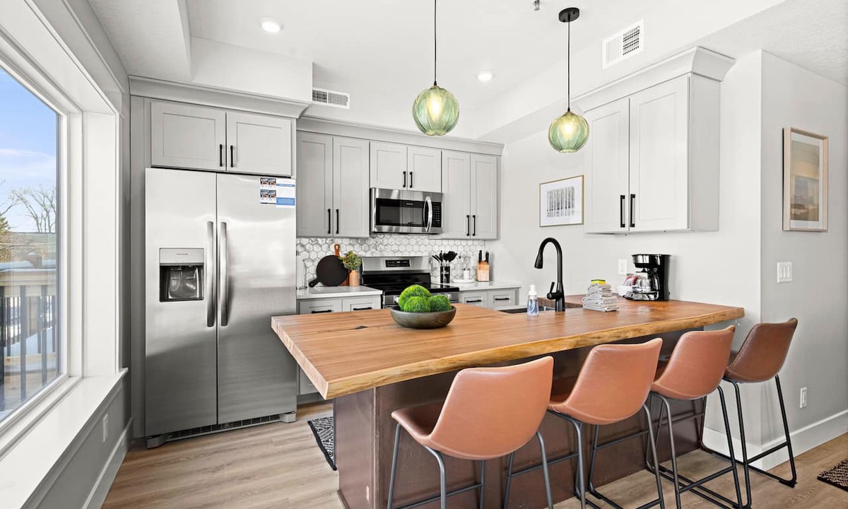 Park Point Condo | Luxury Condo w/Beach Access | Dragestil 713-2