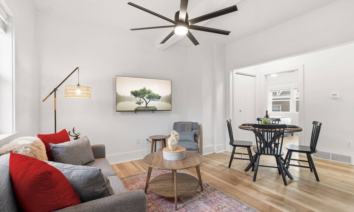 University Park House | Mathews House | 4 King Beds Near CSU & Old Town