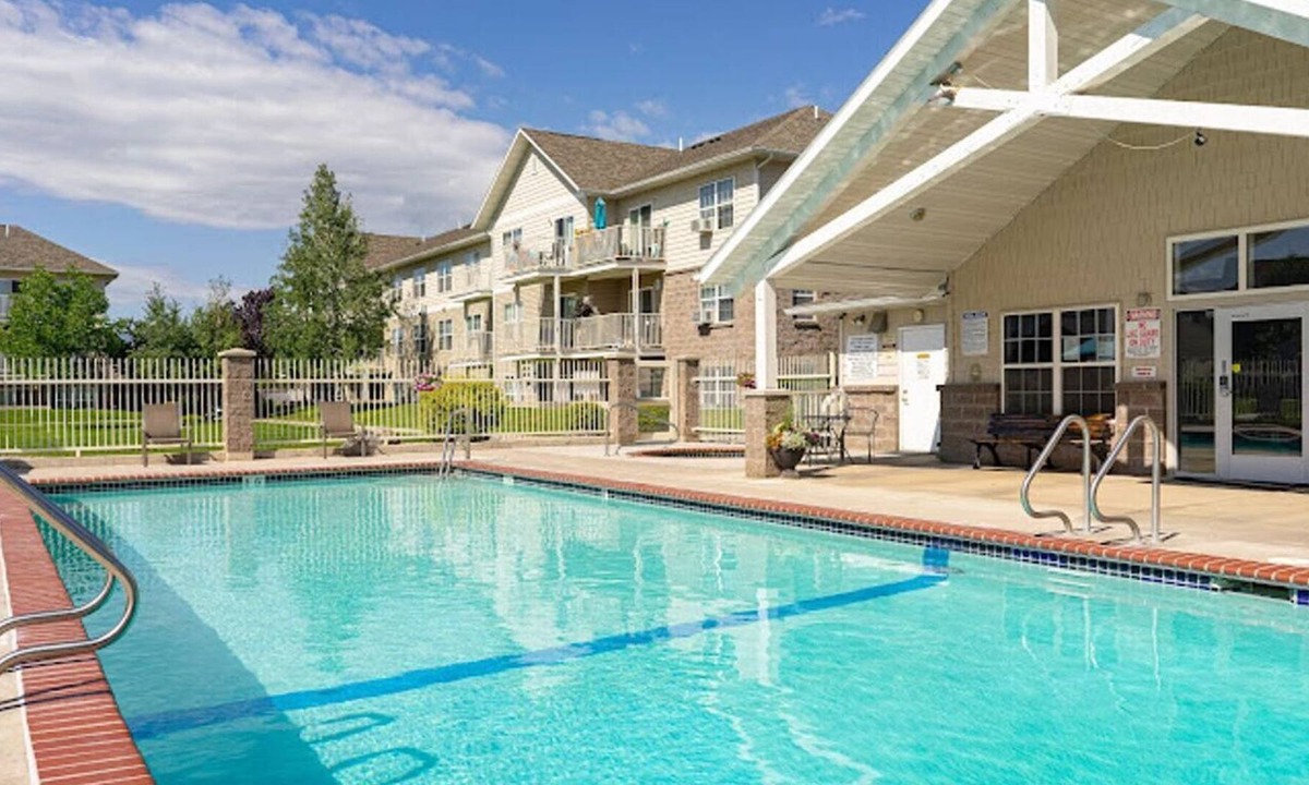 Missoula Apartment | Missoula's Retreat on Expressway