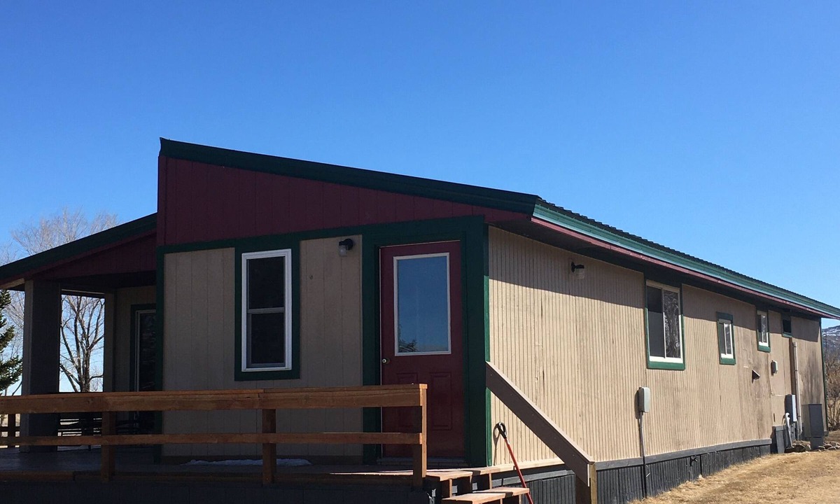 Dillon House | Montana Adventure