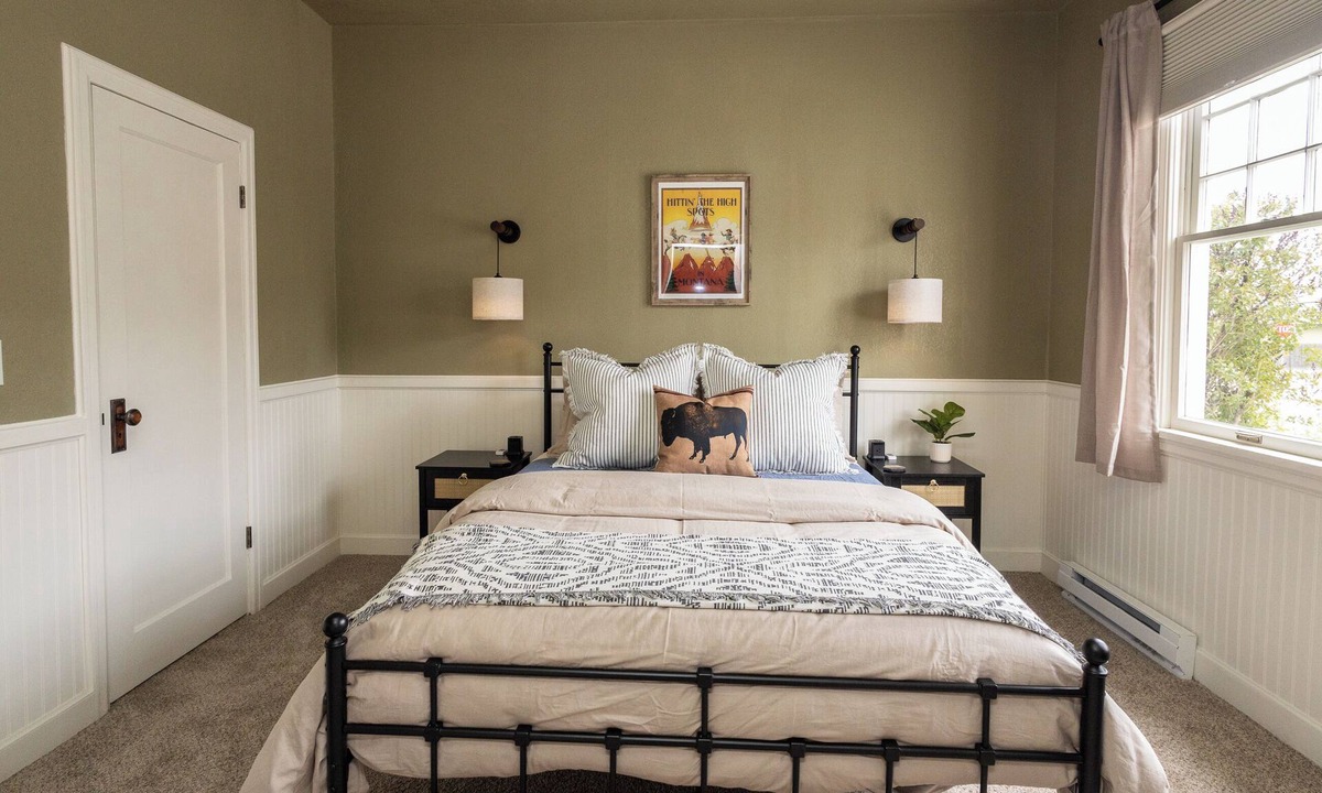 Butte House | NEW! Charming 2-bedroom house in Uptown Butte