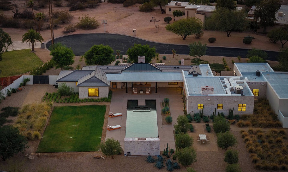Paradise Valley House | Paradise Valley/Pool, Hot Tub & Outdoor Fireplace