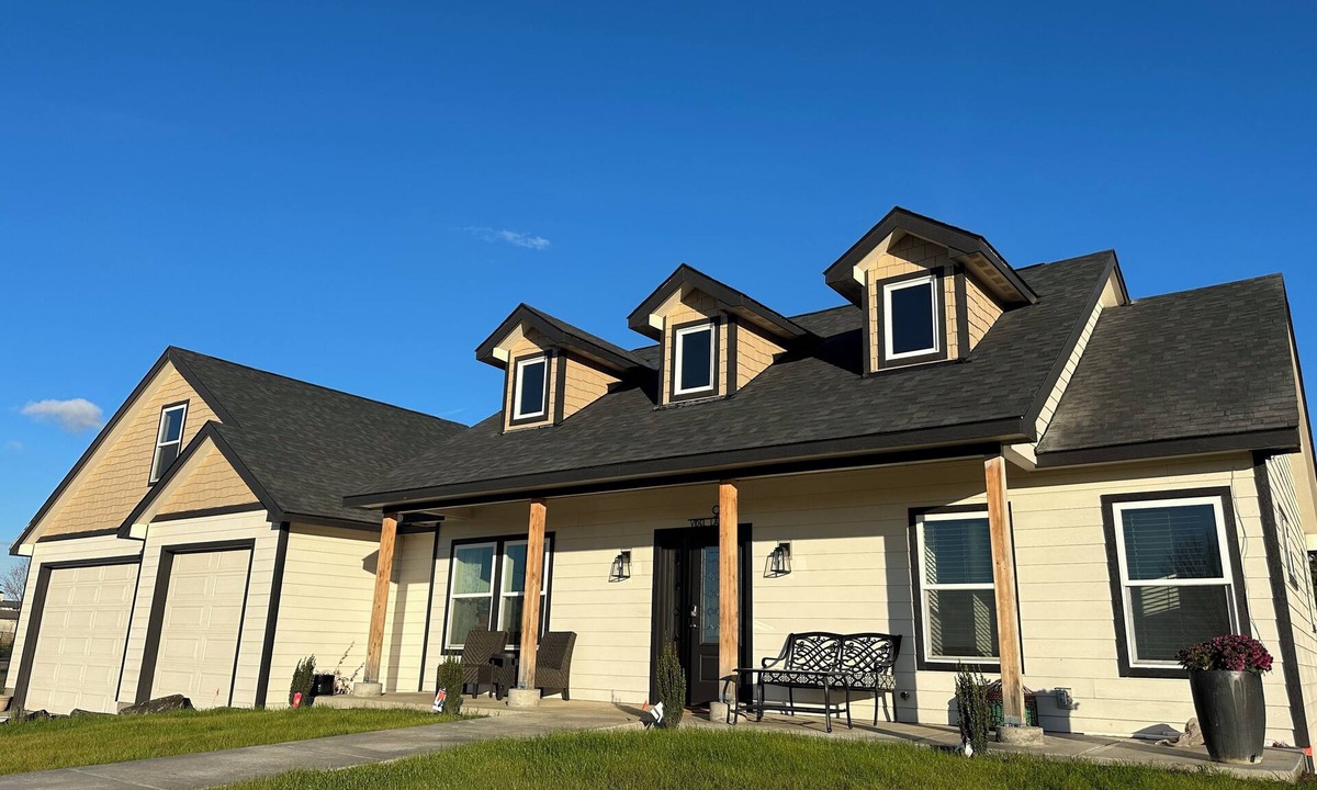 Walla Walla House | Peaceful countryside 2 Br new house near wineries!