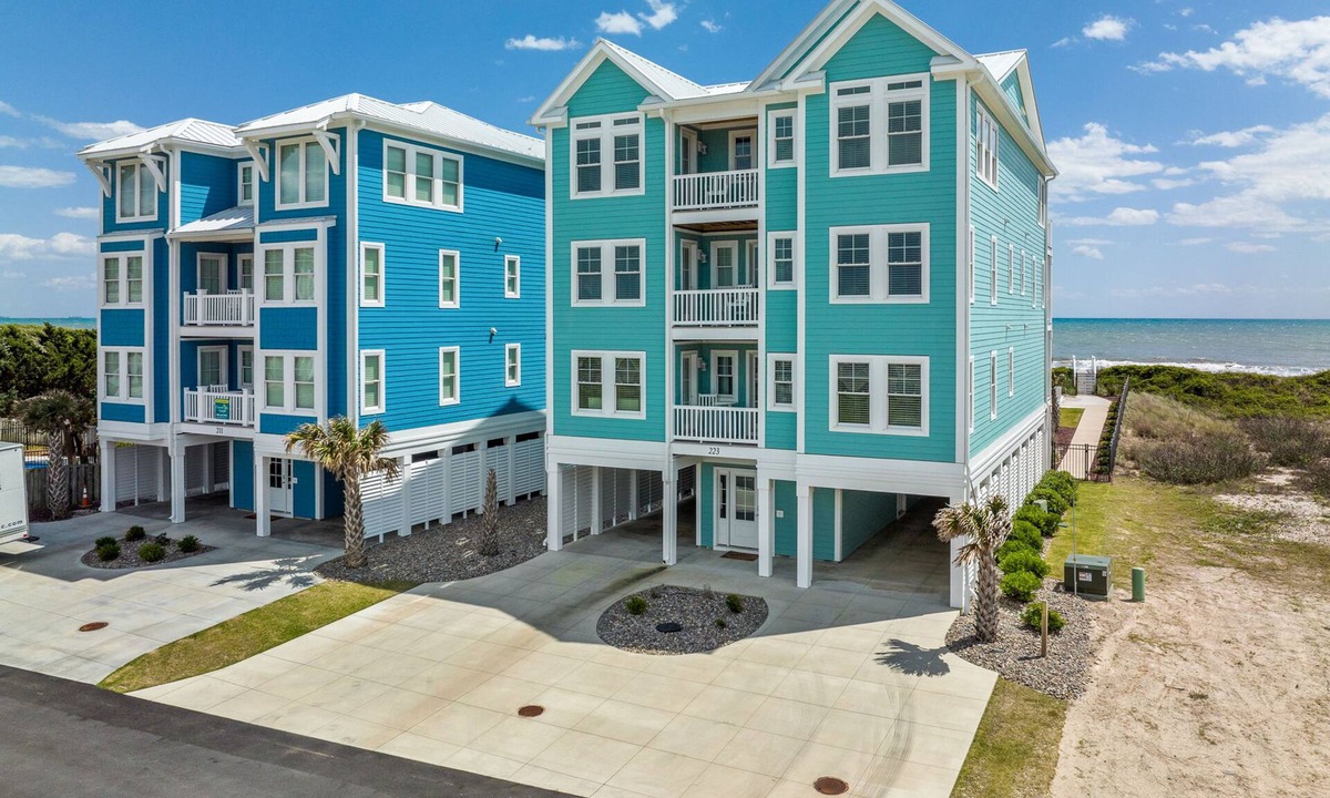 Atlantic Beach House | Poseidon: Beachfront w/views, private pool, hot tub, media room & pool table