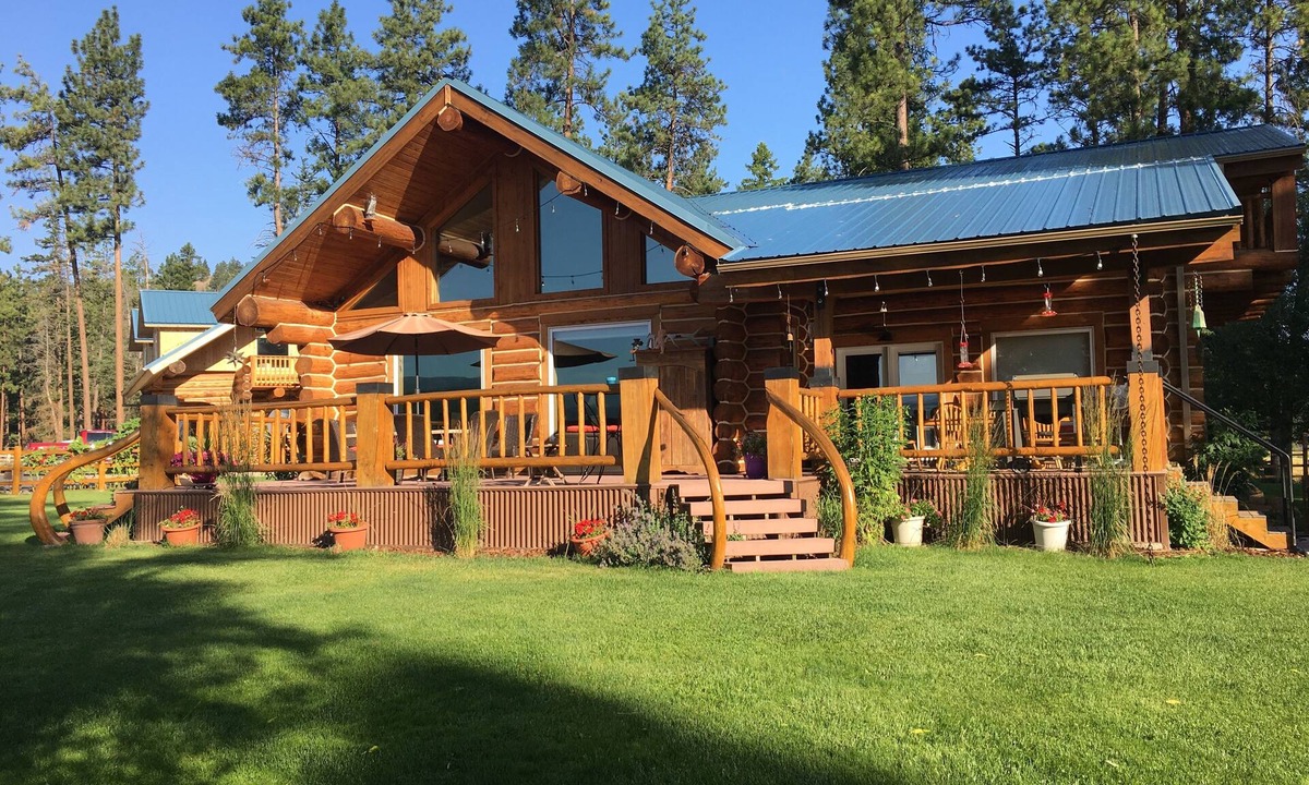 Greenough House | Potomac Valley Log Home – Montana Dream
