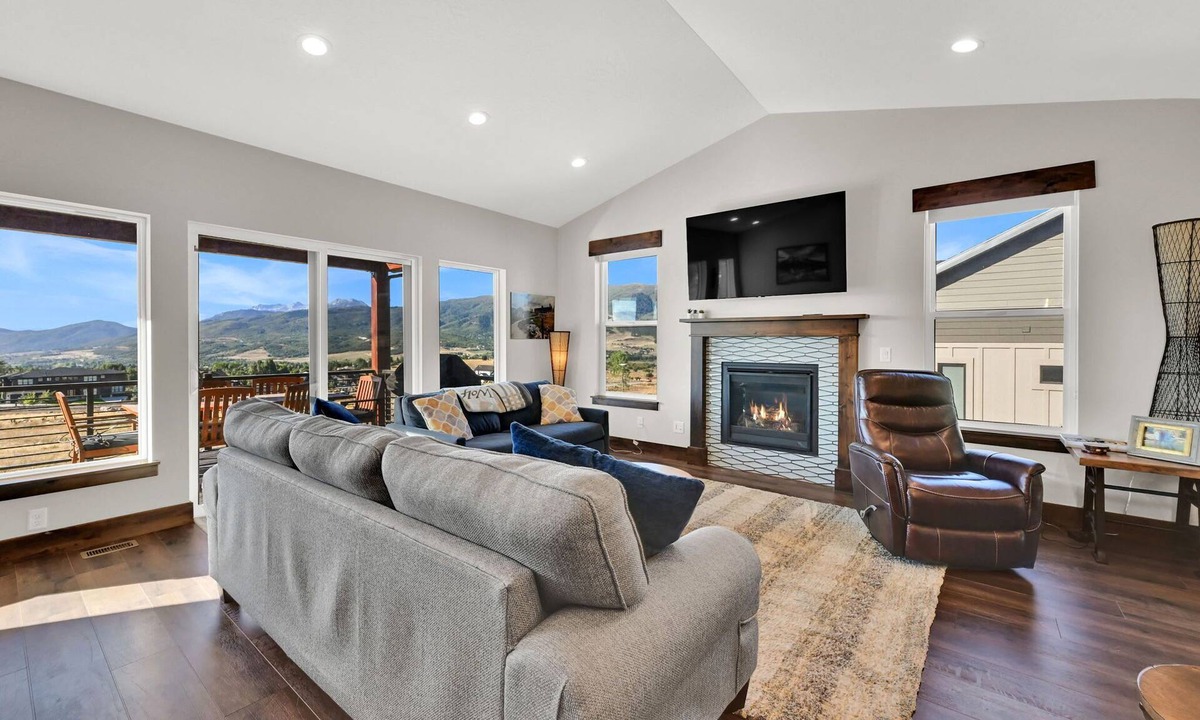 Wolf Creek House | Powder Mountain Retreat: Hot Tub, Golf, Stunning Views