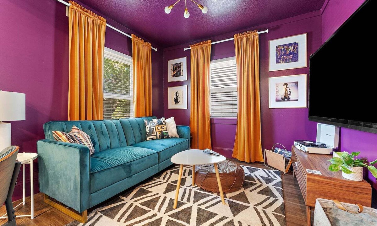 Wenonah House | Prince-Themed Cozy Retreat Near Airport & Mall