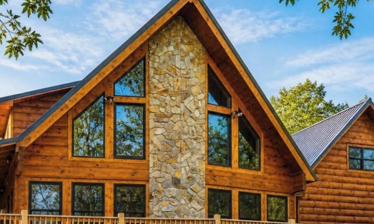 Mount Airy Cabin | Private Mountain Lodge 5 Masters, Large Cabin Mt. Airy, NC