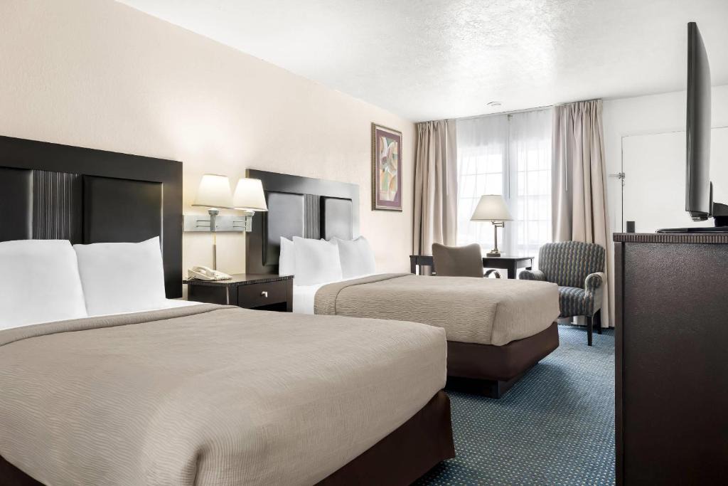 Rock Springs Hotel | Quality Inn Rock Springs - Green River