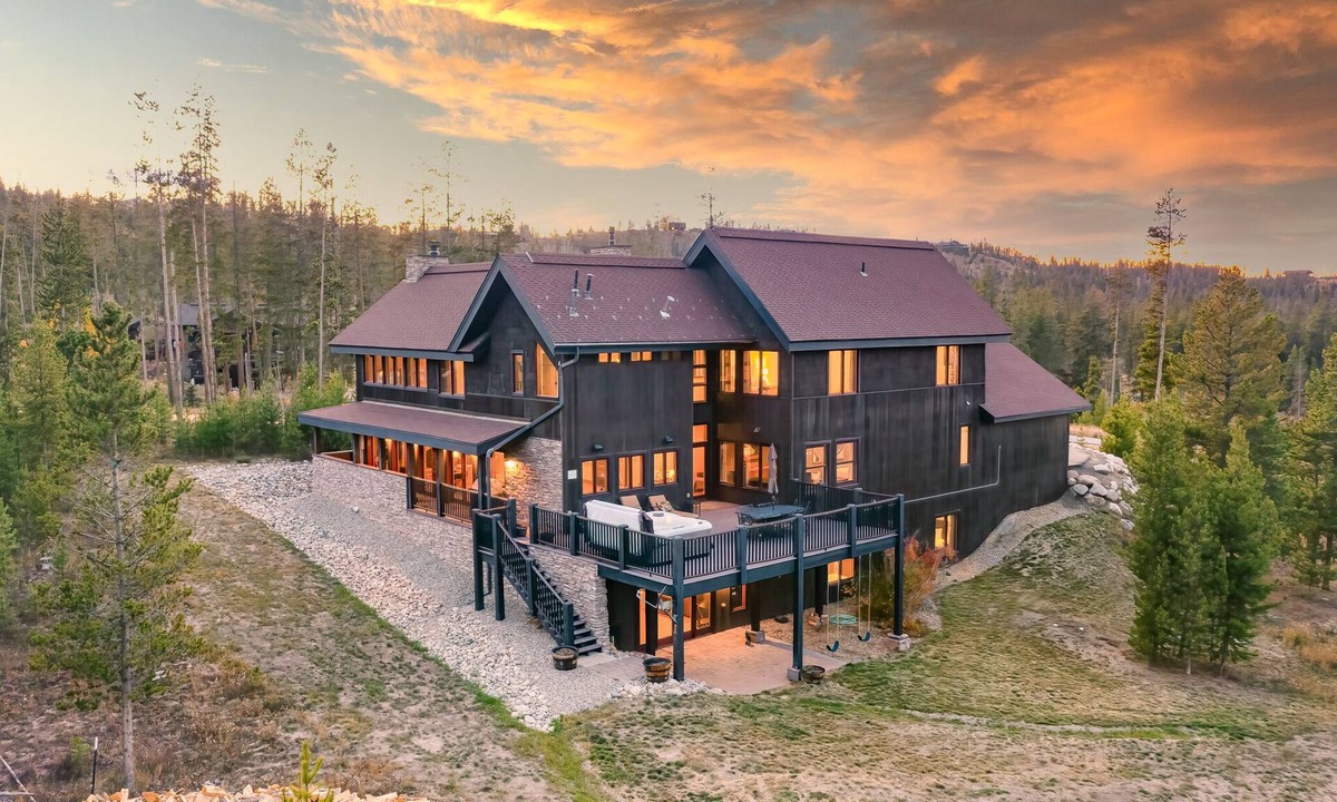 Tabernash House | Ranch Creek Lodge | Pet Welcome! | Private Hot Tub | Near Ski Trails