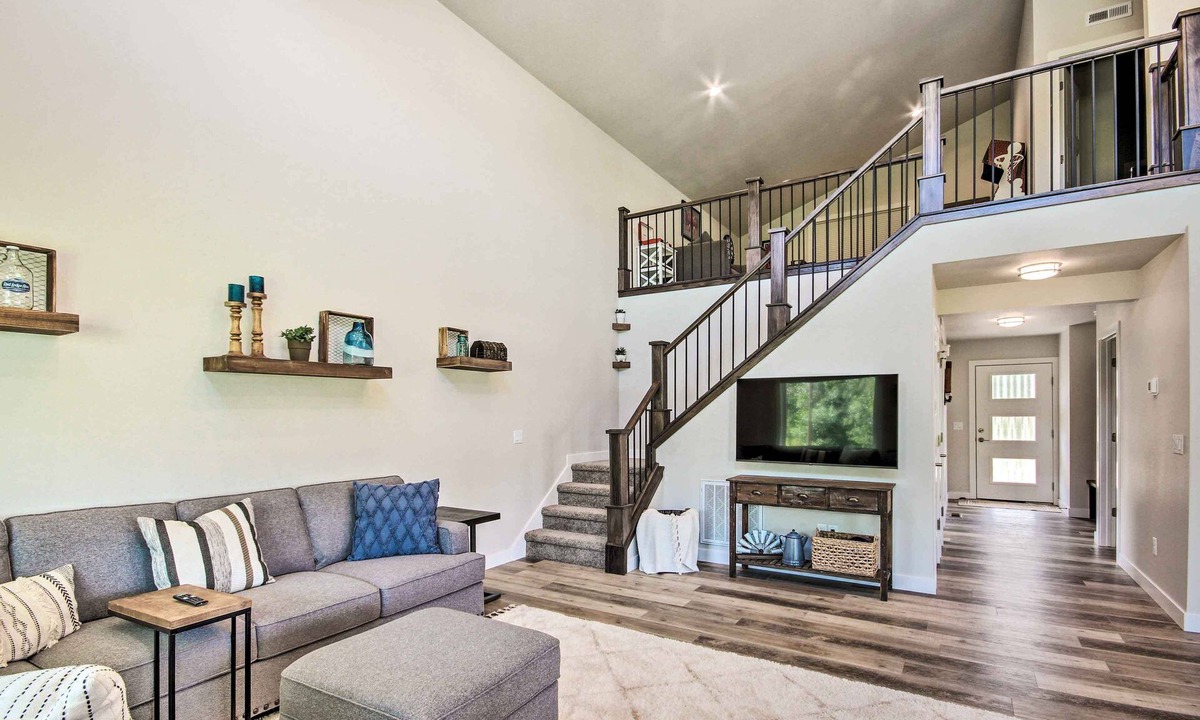 Red Lodge House | Red Lodge Home w/Patio ~ 1 Mi from Downtown!