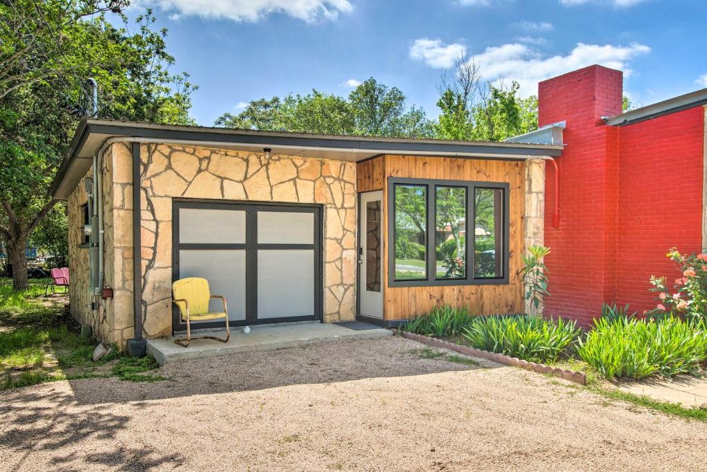Blanco House | Retro Updated Blanco Abode - Steps to Main Street!