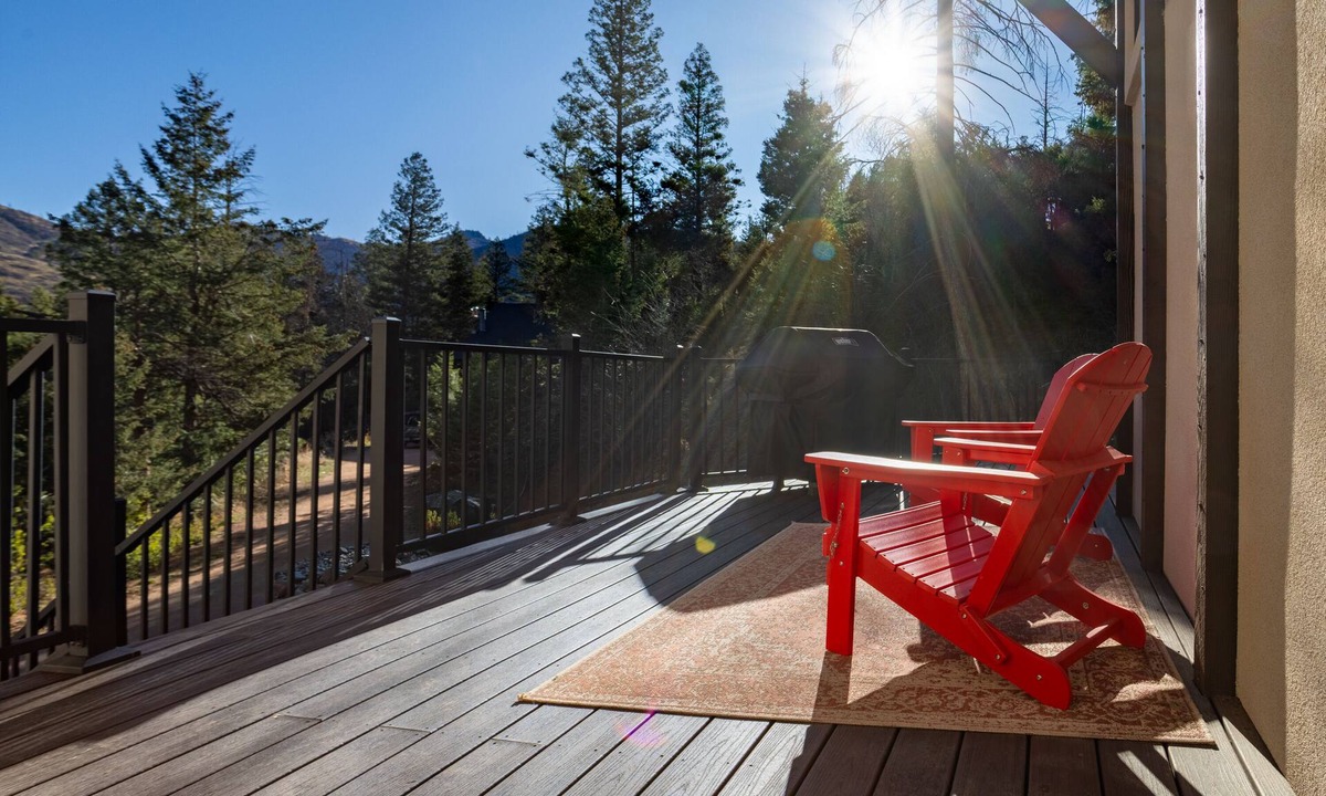 Cascade-Chipita Park House | Rockies Ranch: Scenic View Mountain Escape, Hot Tubs, by Forest & Peak Retreats