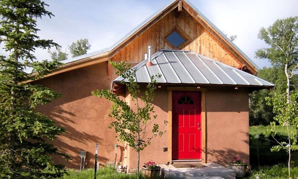 Salida Cabin | Rustic Mountain Cabin with a Hot Tub in Salida, Colorado