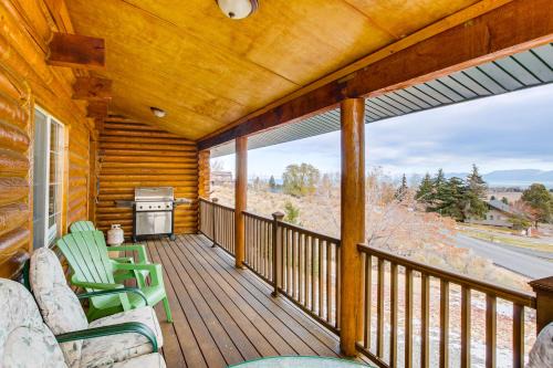 Sweetwater House | Scenic Views & Game Room: Garden City Retreat!